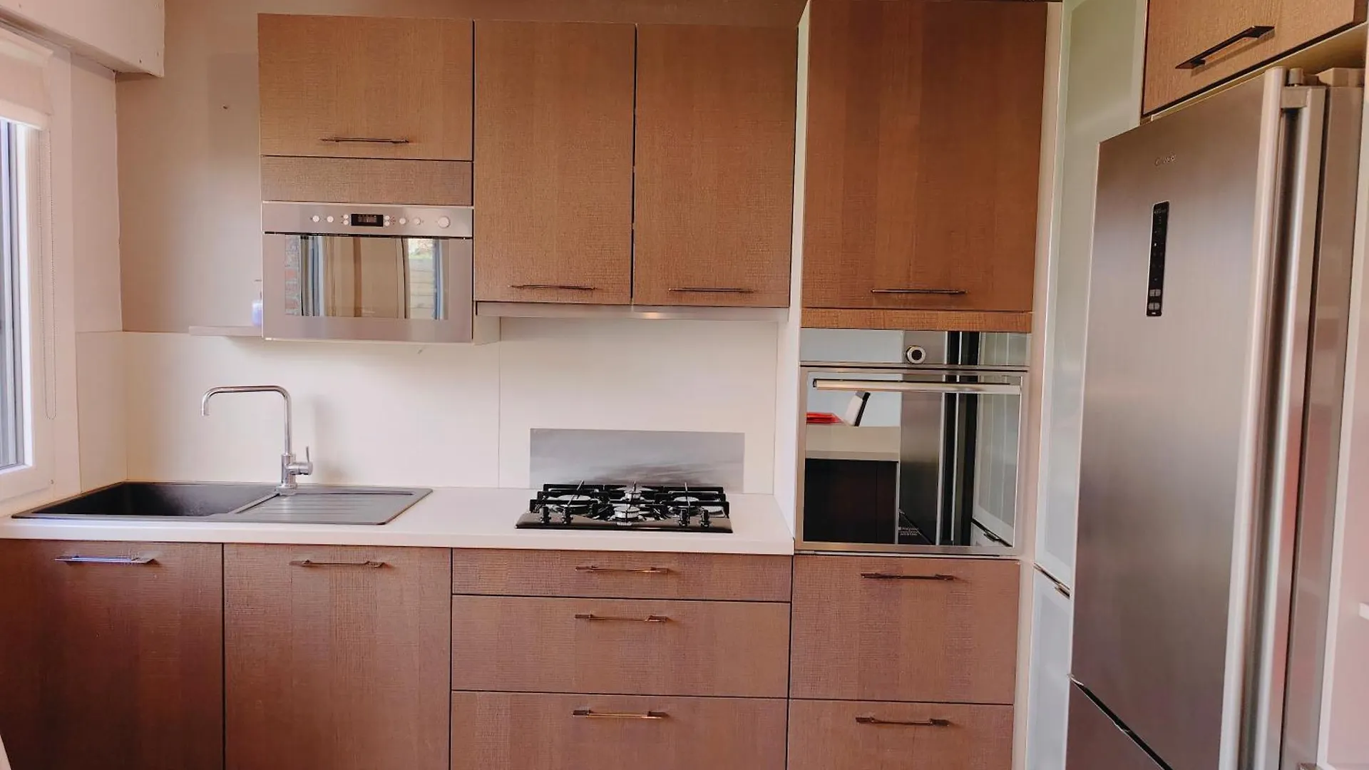 Amazing House 4 Bedrooms Parking Close To Lille Saint-Andre-lez-Lille