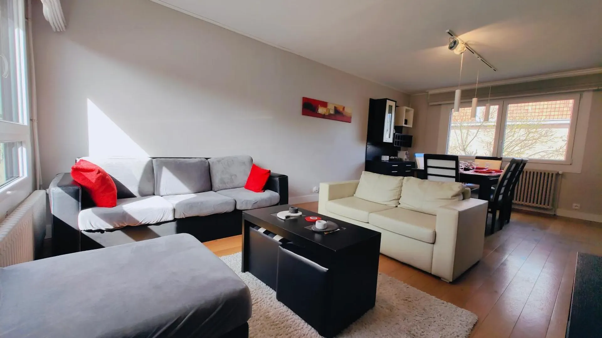 Amazing House 4 Bedrooms Parking Close To Lille Saint-Andre-lez-Lille France