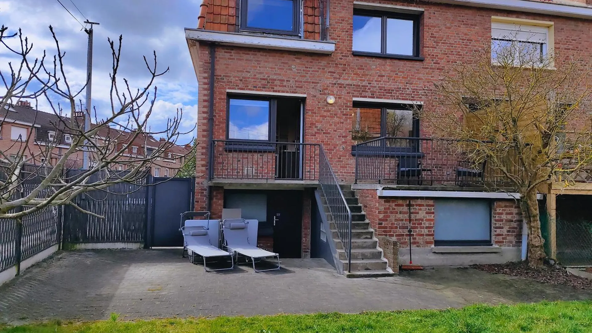 Amazing House 4 Bedrooms Parking Close To Lille Saint-Andre-lez-Lille