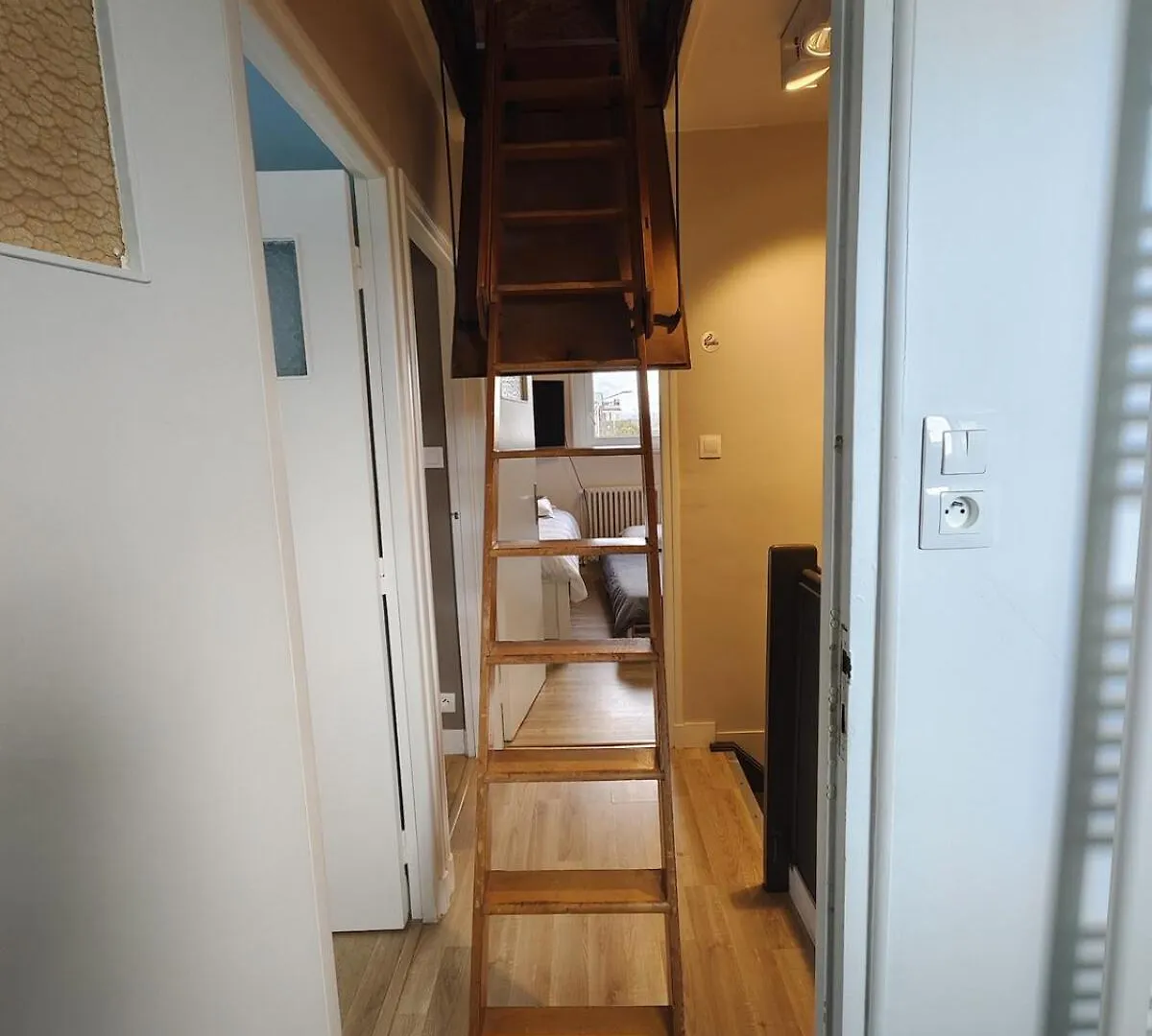 Amazing House 4 Bedrooms Parking Close To Lille Saint-Andre-lez-Lille